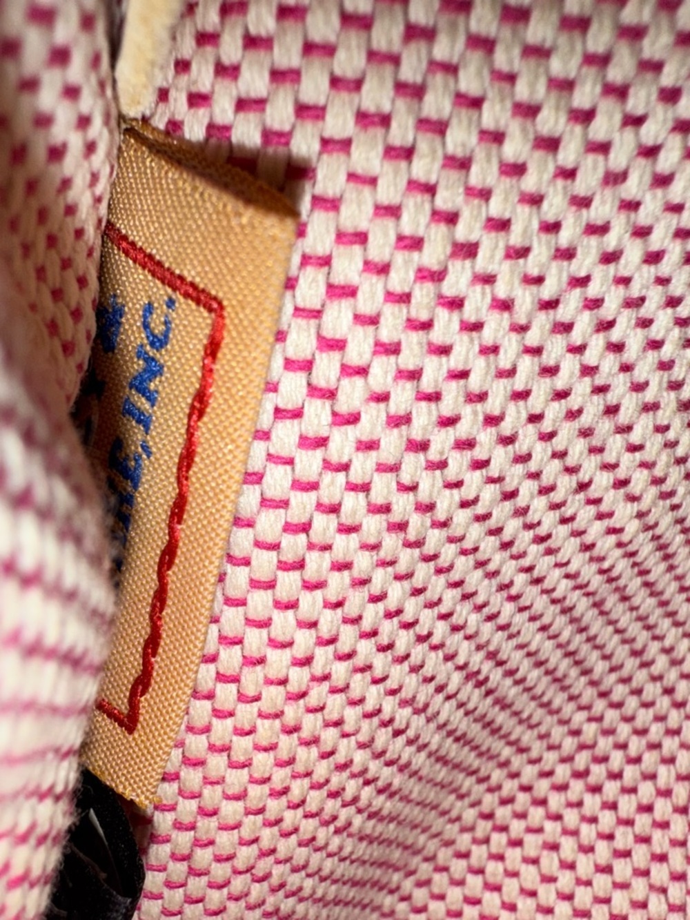 Dooney & Bourke Pink Canvas Monogram Shoulder Bag with White Trim - Picture 13 of 13